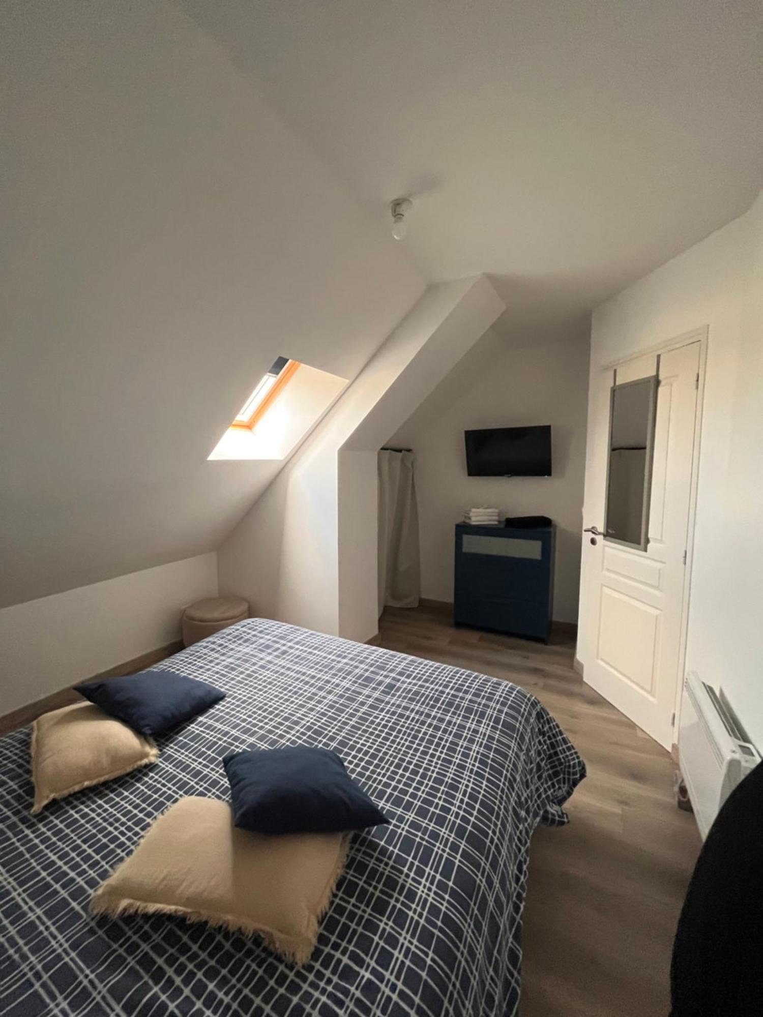 Gite 5 Pers Avec 2H Espace Bien-Etre Privatise Inclus Dans Le Prix De La Nuit 80M2 De Detente Équilly Exteriör bild