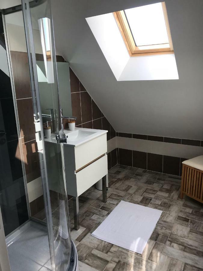 Gite 5 Pers Avec 2H Espace Bien-Etre Privatise Inclus Dans Le Prix De La Nuit 80M2 De Detente Équilly Exteriör bild